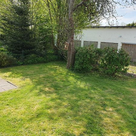Charmante Haushaelfte Mit Garten Und Terrasse فلنسبورغ المظهر الخارجي الصورة